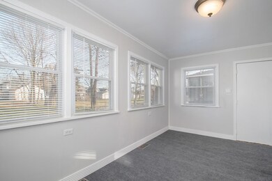 704 W Marion St, Elkhart, IN 46516 - photo 7