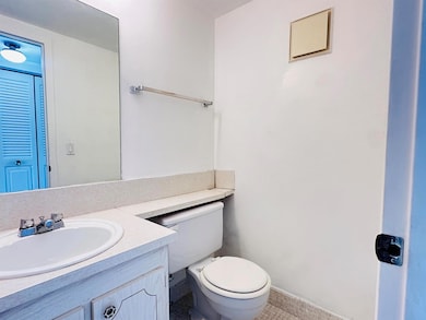 121 Brighton C, Boca Raton, FL 33434 - photo 5