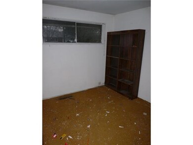 904 Miriam Dr W, Columbus, OH 43204 - photo 7