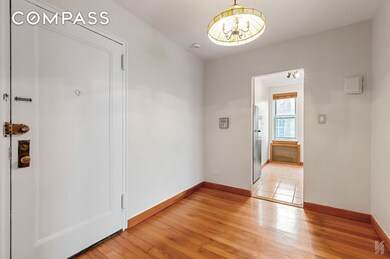 39-25 51st St unit 6G, Flushing, NY 11377 - photo 6
