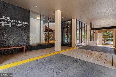 Carriage House unit 619, Washington, DC 20037 - photo 5