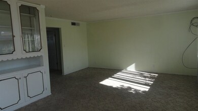 1804 Pontiac Dr, Alamogordo, NM 88310 - photo 2