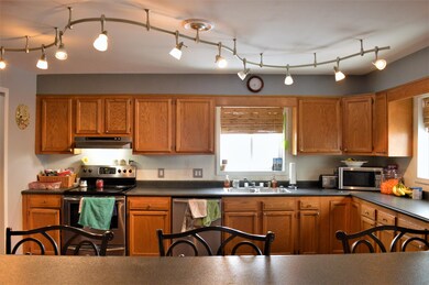 6643 S Warren Rd, Warren, IN 46792 - photo 4