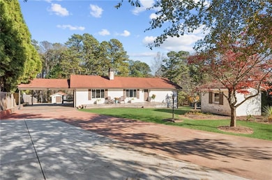 7070 Cagle Dr, Cumming, GA 30041 - photo 4