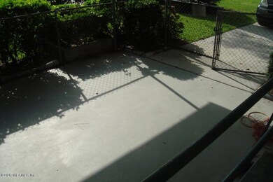 2353 Gayland Rd, Jacksonville, FL 32218 - photo 5