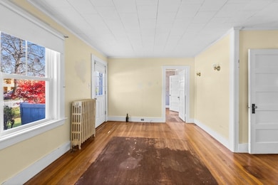 24 School St, Oak Bluffs, MA 02557 - photo 7