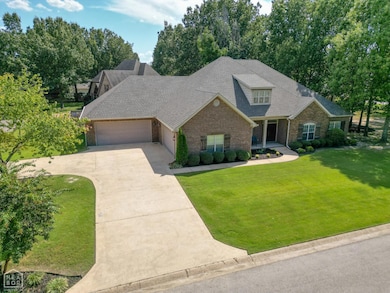 5902 Friendship Cir, Jonesboro, AR 72404 - photo 2