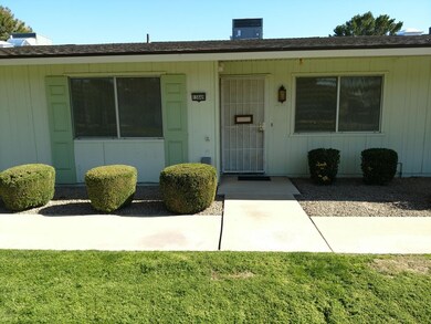 13649 N Newcastle Dr, Sun City, AZ 85351 - photo 4