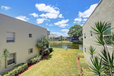 318 Monaco G unit G, Delray Beach, FL 33446 - photo 6