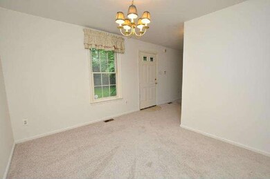 834 Westfield Dr unit 4, Cinnaminson, NJ 08077 - photo 5