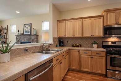 63097 Desert Sage St, Bend, OR 97701 - photo 5