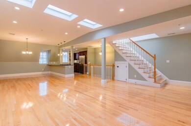 32 Upton St unit 4, Boston, MA 02118 - photo 2