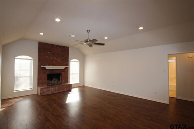 3104 Masters Cir, Tyler, TX 75701 - photo 3