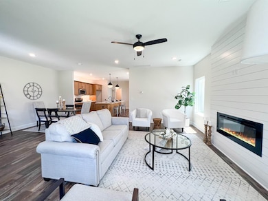 433 E Douglas Ave, Andover, KS 67002 - photo 3