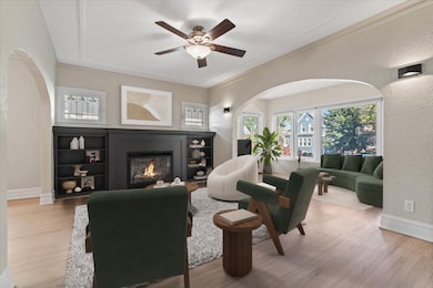 4550 N Knox Ave, Chicago, IL 60630 - photo 3