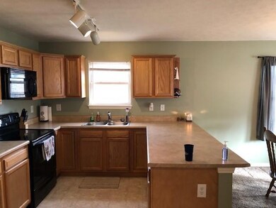 2318 N D St, Elwood, IN 46036 - photo 3