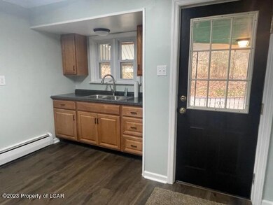 127 Hilldale Ave, Wilkes Barre, PA 18705 - photo 4