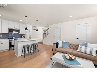 6505 SE Clatsop St unit C, Portland, OR 97206 - photo 5