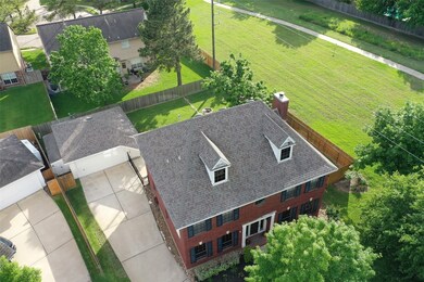 17115 Holly Falls Ct, Houston, TX 77095 - photo 3