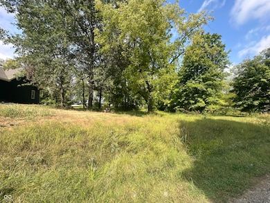 12158 Spring Creek Dr, Covington, IN 47932 - photo 3