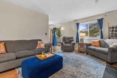 206 Devils Ln, Walworth, WI 53184 - photo 3