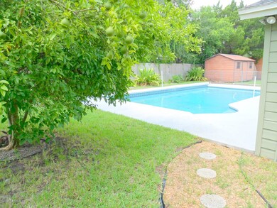 Pool View1