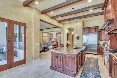 8527 E Regina Circle-18