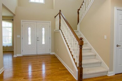 2069 Pawnee Ct E, Columbus, IN 47203 - photo 4