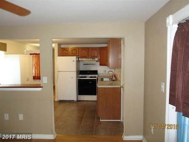 646 Hornbeam Rd, Edgewood, MD 21040 - photo 3