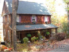 siding is wood shakes