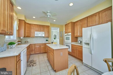 6903 Broadleaf Terrace, Gainesville, VA 20155 - photo 7