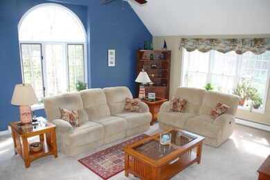 11 Kendall Dr, Northborough, MA 01532 - photo 6