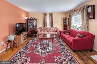 1003 Donington Cir, Towson, MD 21204 - photo 3