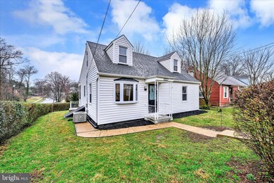 8525 Oakleigh Rd, Parkville, MD 21234 - photo 2