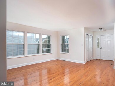 11 Greenbrook Dr, Columbus, NJ 08022 - photo 4