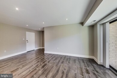 Lafayette Park unit 109, Falls Church, VA 22041 - photo 3