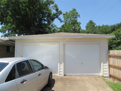 901 Spring Valley Plaza unit A, Richardson, TX 75080 - photo 2