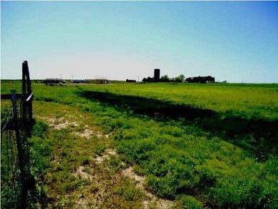 Fenced Pasture Ground!!