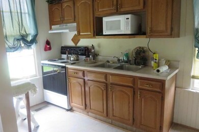 B. Kitchen (1)