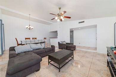 15711 Danford Dr, Houston, TX 77053 - photo 4