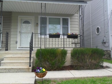 407 S Canal St, Walnutport, PA 18088 - photo 3