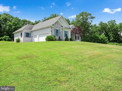 2219 Morgantown Rd, Reading, PA 19607 - photo 3