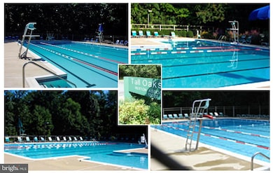 1657 Parkcrest Cir unit 301, Reston, VA 20190 - photo 6