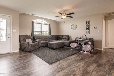 455 Gentry Crossings Blvd, Mount Washington, KY 40047 - photo 5