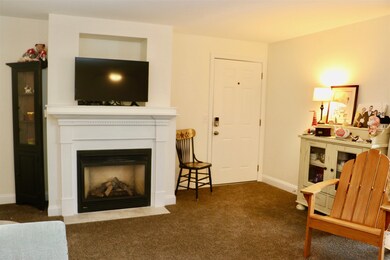4 Deer St unit 5, Tilton, NH 03276 - photo 4