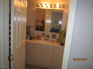 98 014Master Bath/Stepin Shower