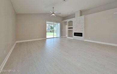 1459 Walnut Creek Dr, Fleming Island, FL 32003 - photo 3