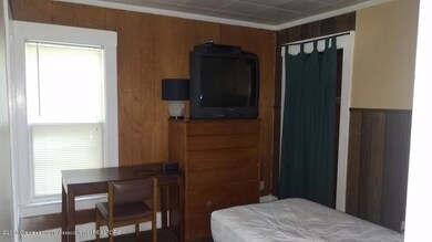 Coolidge 1641-4 - Bed4