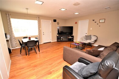 1718 Heather Ln, Alvin, TX 77511 - photo 5