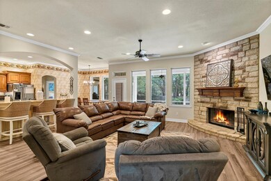 3203 Golden Oaks Cir, Granbury, TX 76049 - photo 6